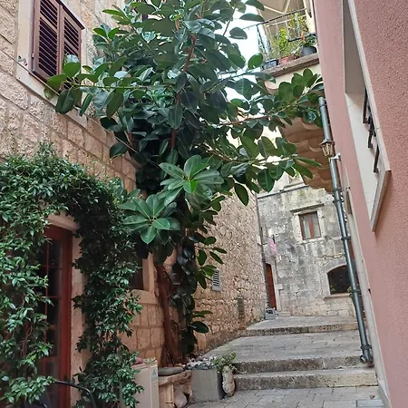 Jungher Korcula Town