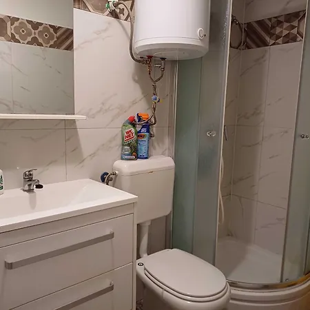 Jungher Gostinjska kuća 3*