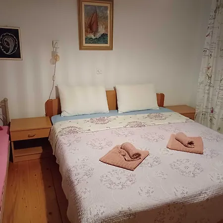 Πανσιόν Jungher 3*